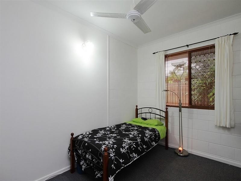 9 Blacksmith Street, Slade Point QLD 4740