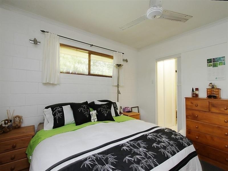 9 Blacksmith Street, Slade Point QLD 4740