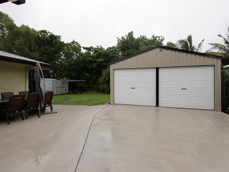 9 Blacksmith Street, Slade Point QLD 4740