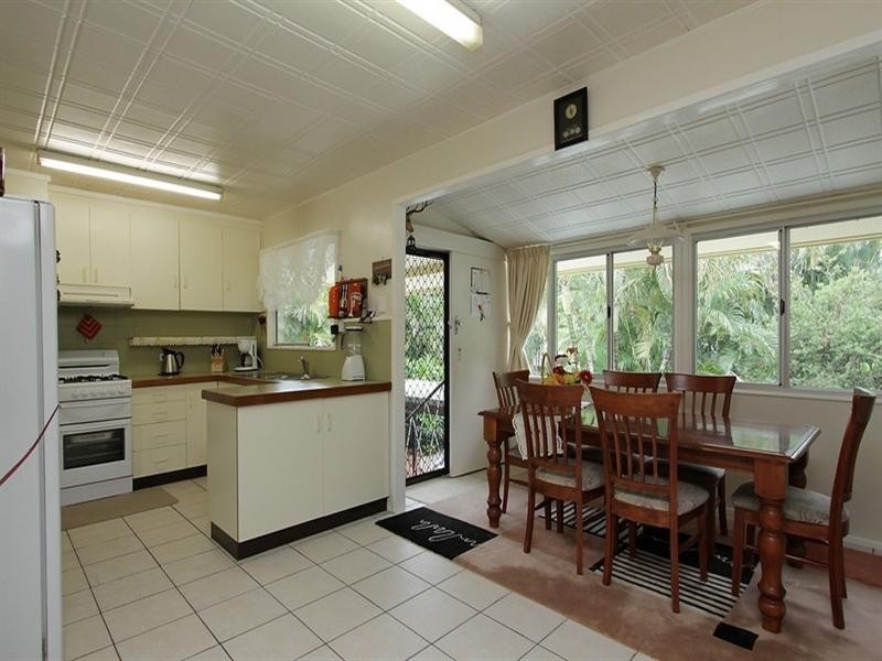 10 Moody Street, East Mackay QLD 4740