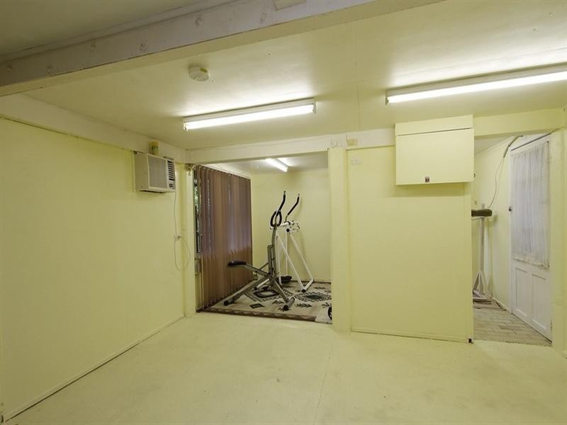 10 Moody Street, East Mackay QLD 4740