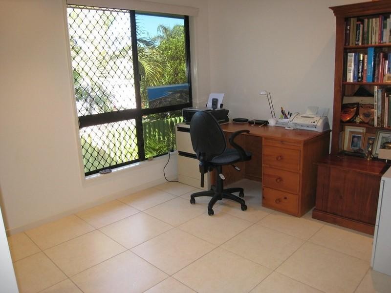 4 Beverley Street, East Mackay QLD 4740