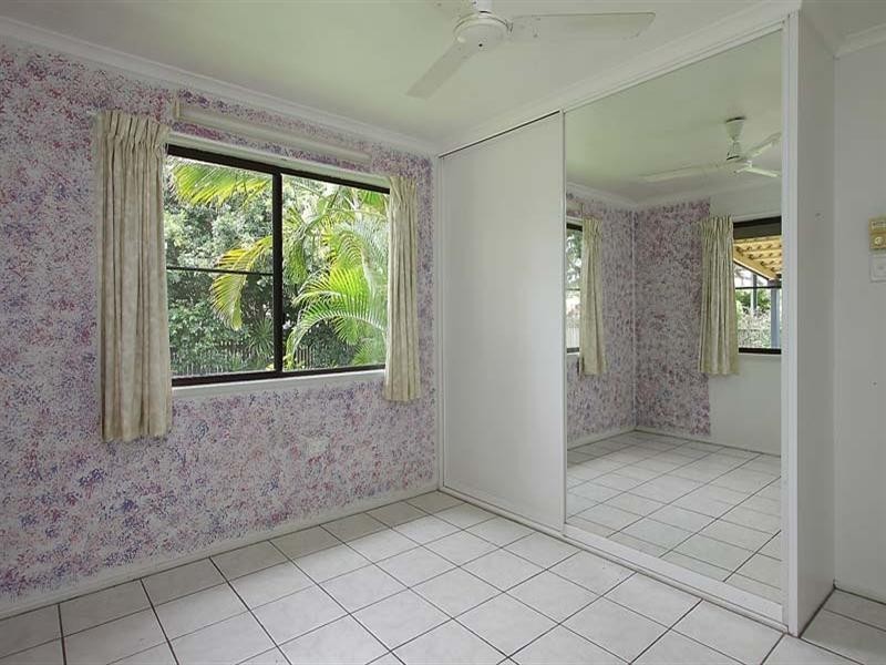 8 Eaglemount Road, Andergrove QLD 4740