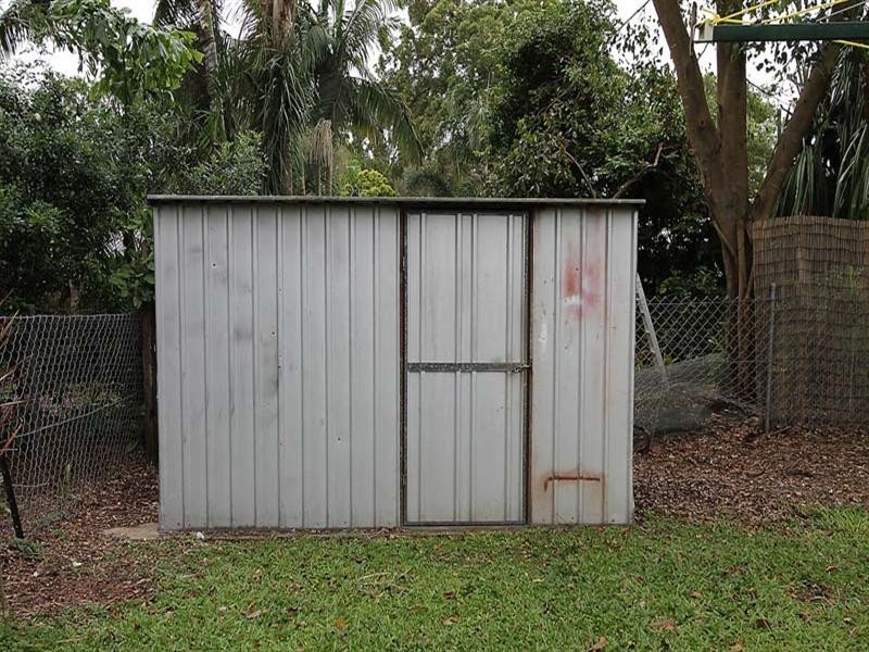 8 Eaglemount Road, Andergrove QLD 4740