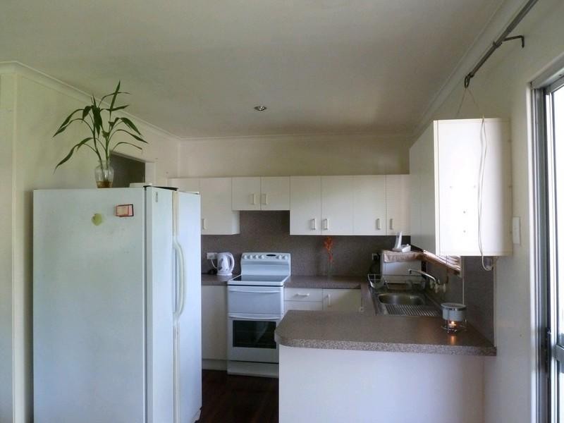 6 Christensen Street, Bucasia QLD 4750