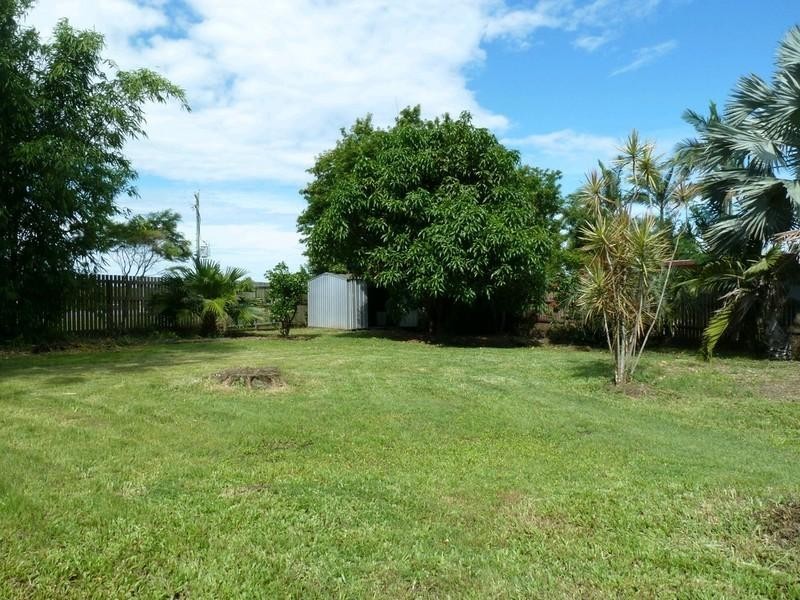 6 Christensen Street, Bucasia QLD 4750