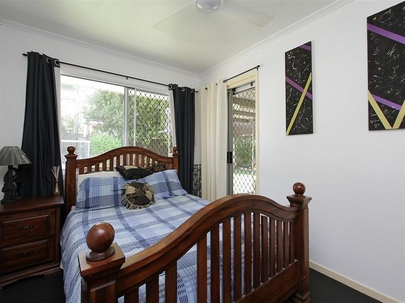 16 Burston Street, North Mackay QLD 4740