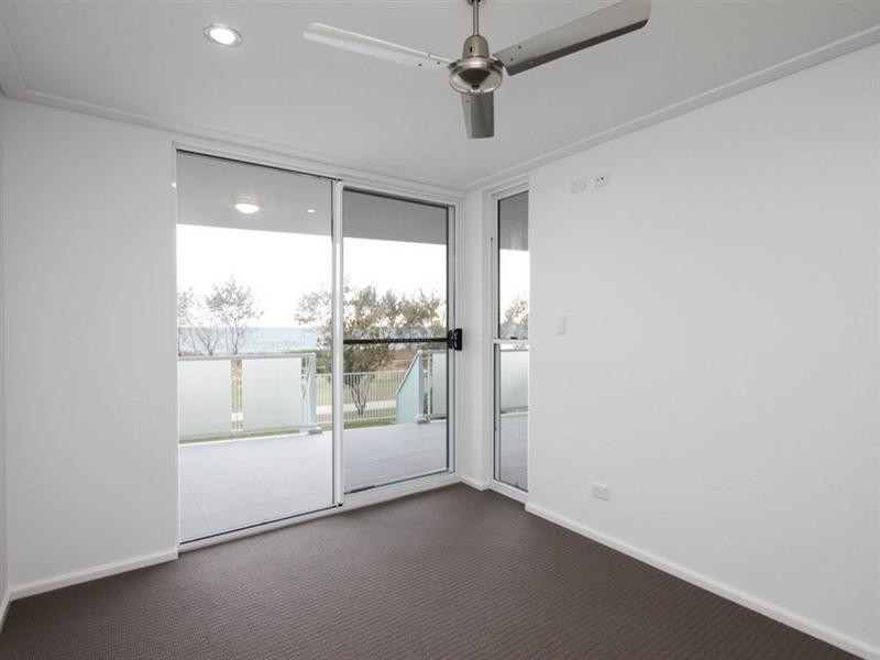 2/19 East Point Drive, Mackay QLD 4740