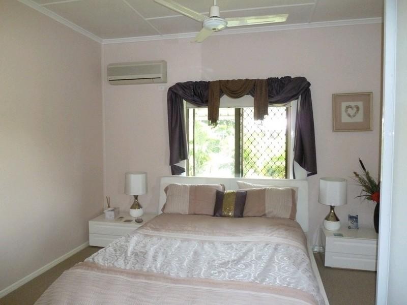 10 Adrian Street, West Mackay QLD 4740