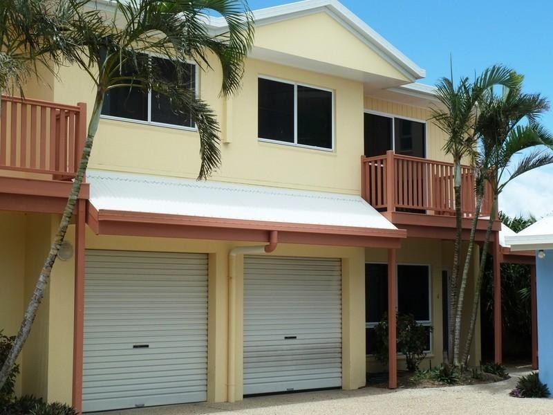 4/6 Megan Place, Mackay Harbour QLD 4740