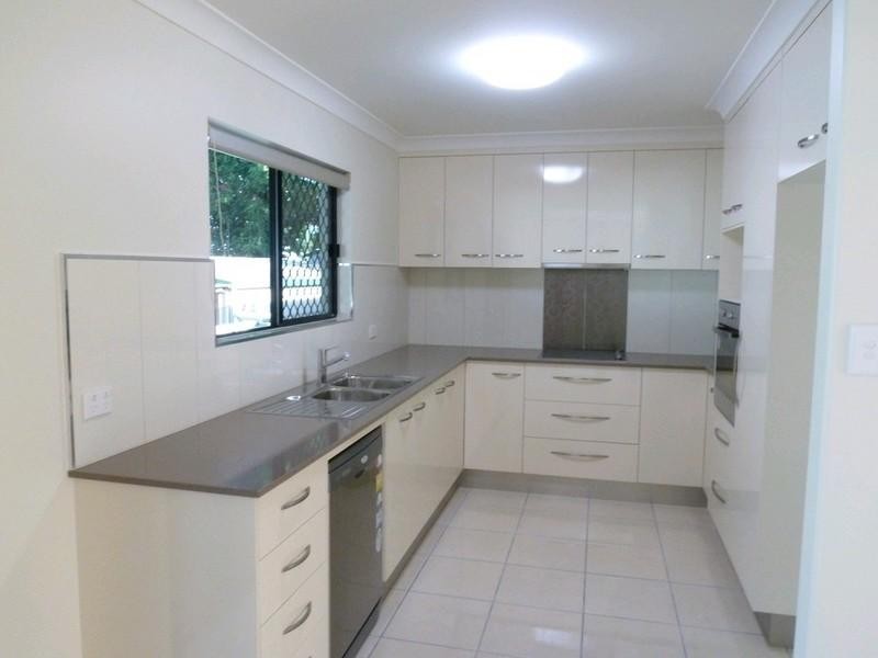2/21 Mccoll Street, Walkerston QLD 4751