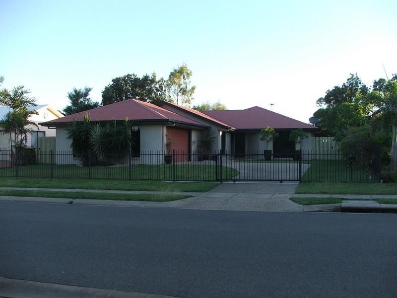 14 Seychelles Road, Shoal Point QLD 4750