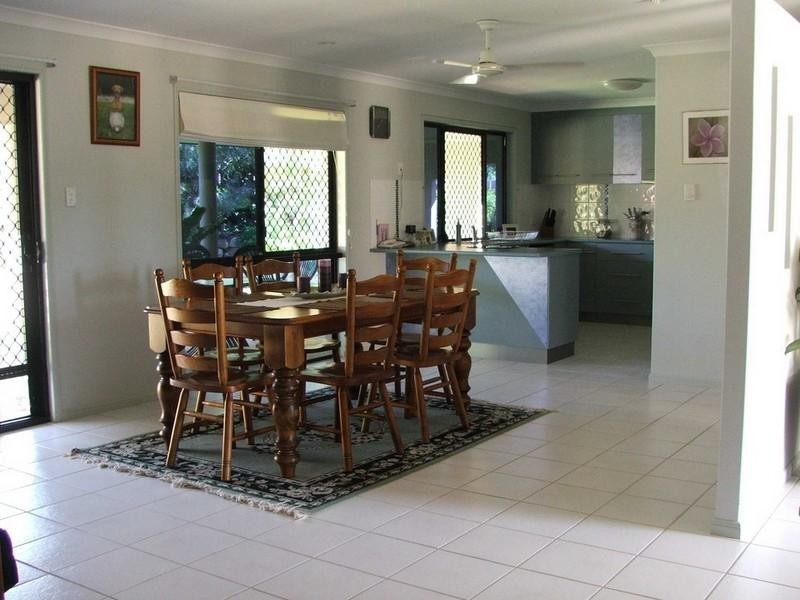 14 Seychelles Road, Shoal Point QLD 4750