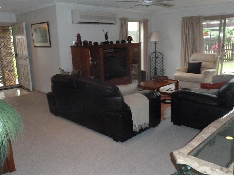 7 Karen Court, Ooralea QLD 4740