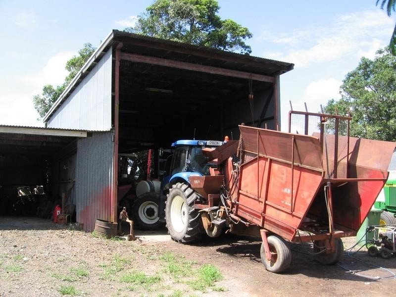 24165 Peak Downs Highway, Eton QLD 4741