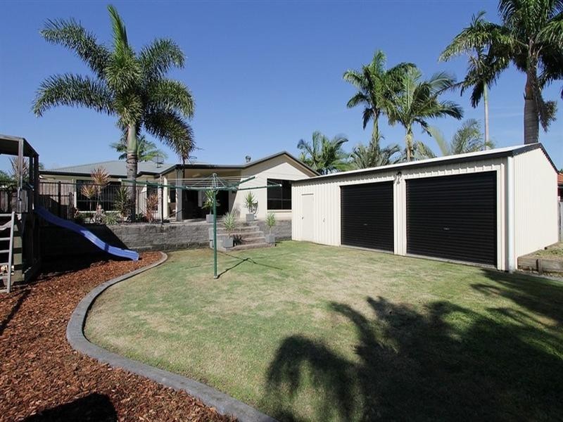 16 Botha Street, Blacks Beach QLD 4740