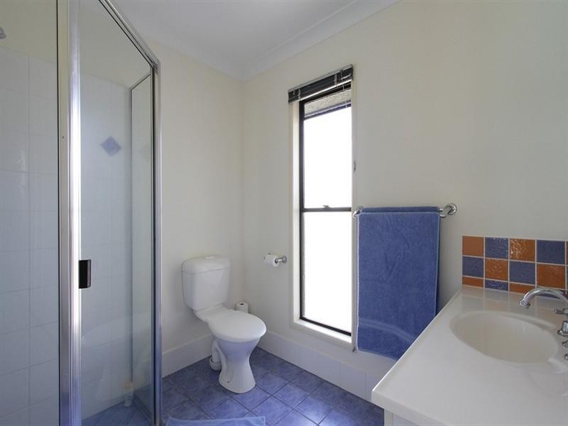 16 Botha Street, Blacks Beach QLD 4740