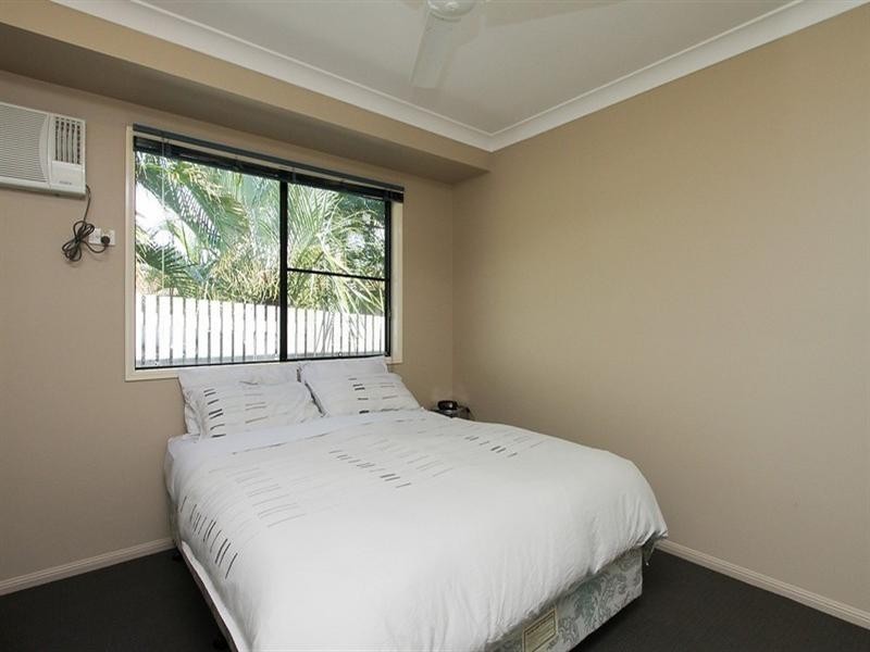 16 Botha Street, Blacks Beach QLD 4740