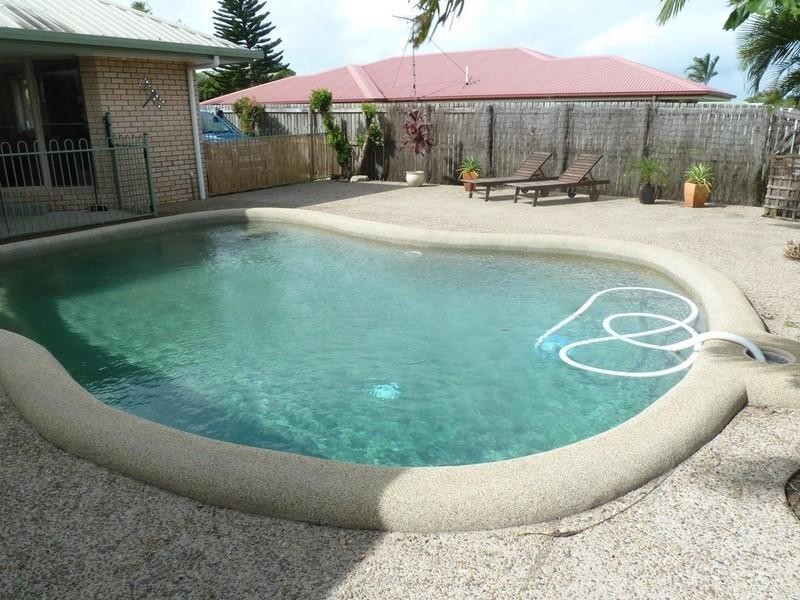 13 McLaughlin Drive, Eimeo QLD 4740