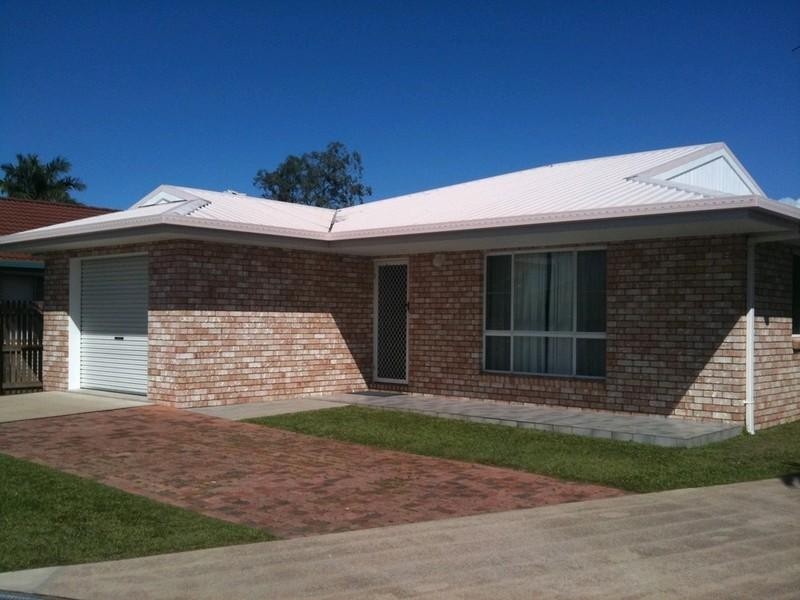 2/3 Allan Court, Ooralea QLD 4740