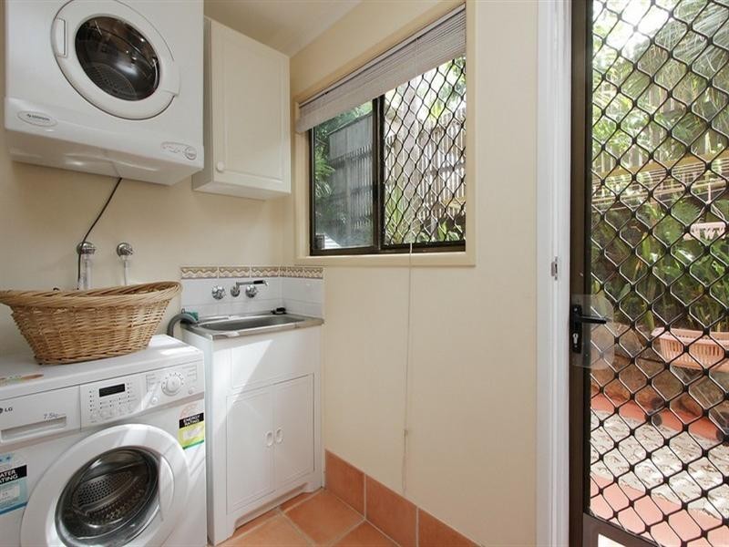 3 McCready Street, Rural View QLD 4740