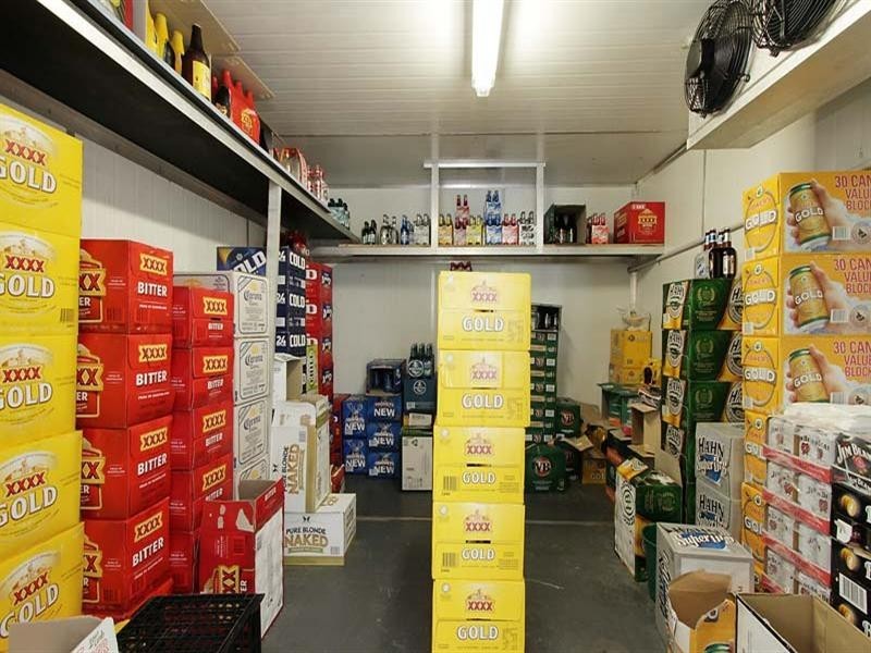 8 George Street, Seaforth QLD 4741