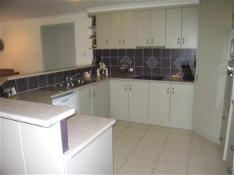 11 Spinks Court, Eimeo QLD 4740