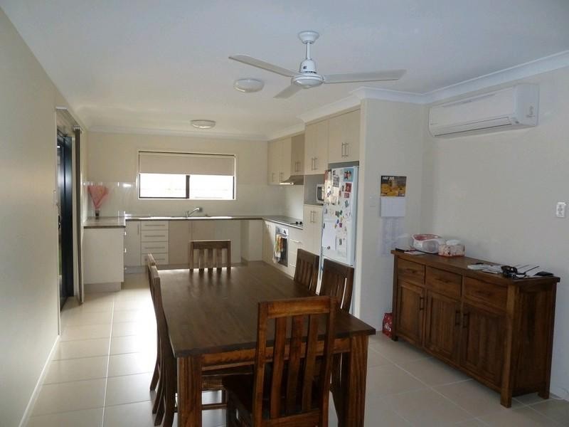 28 Hawkins Street, Bucasia QLD 4750