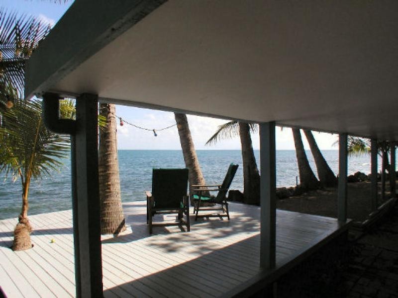 40 Ocean Avenue, Slade Point QLD 4740
