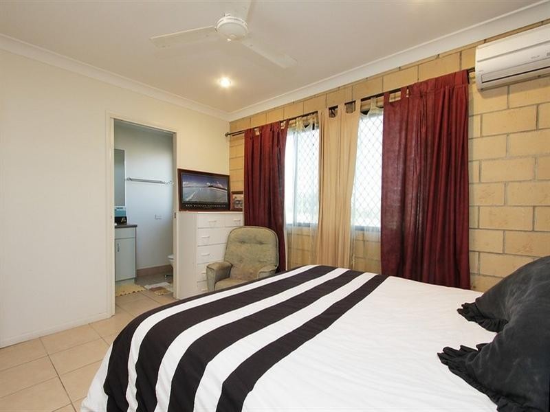 7 Polly Crescent, Richmond QLD 4740