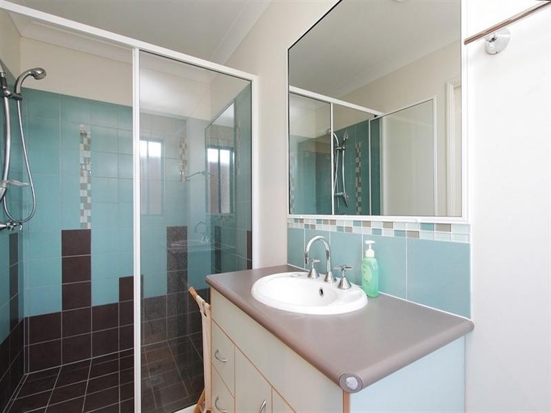 7 Polly Crescent, Richmond QLD 4740