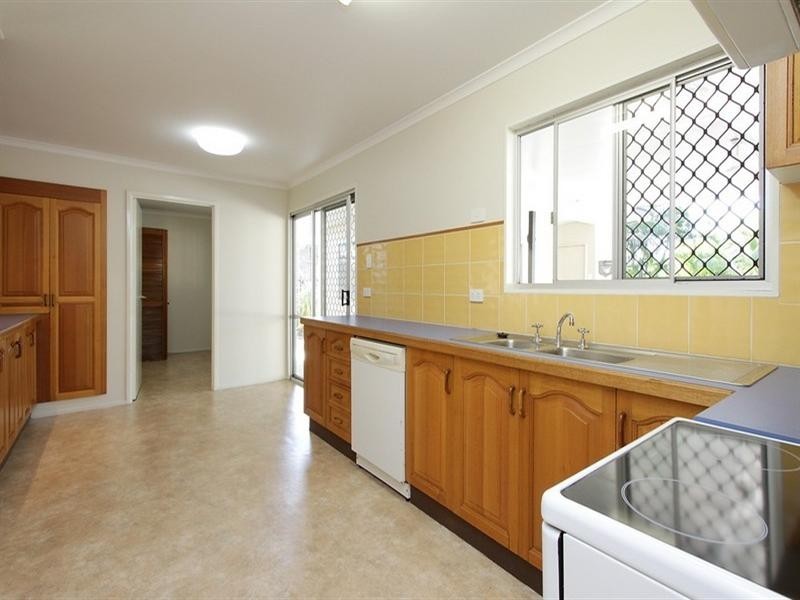 1 Annie Wood Avenue, Mount Pleasant QLD 4740