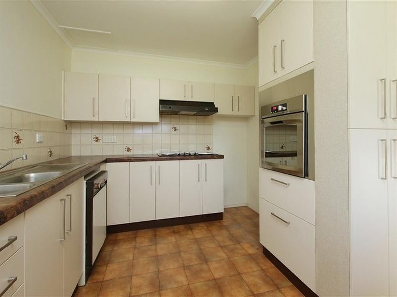 24 Crowley Drive, West Mackay QLD 4740
