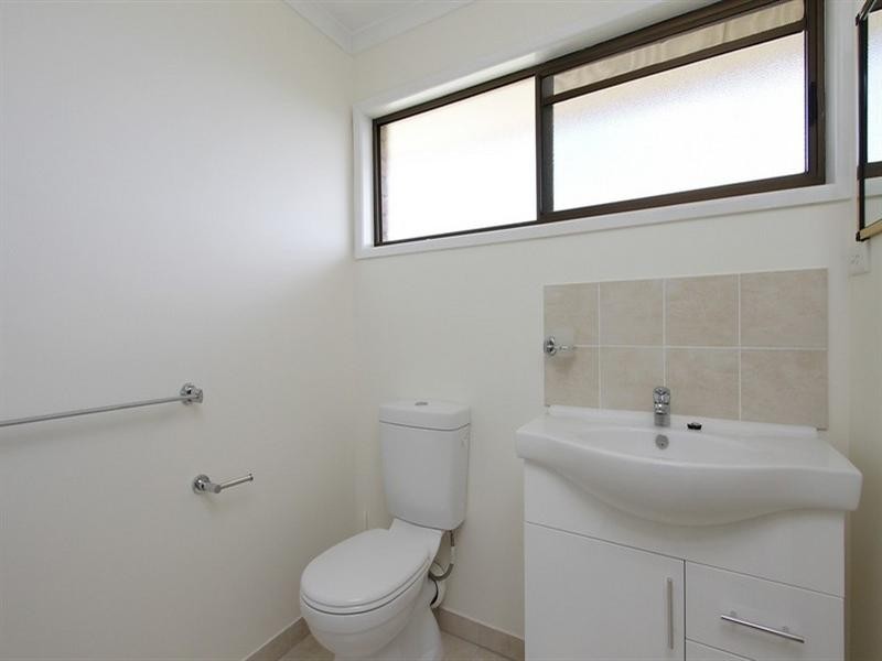 24 Crowley Drive, West Mackay QLD 4740