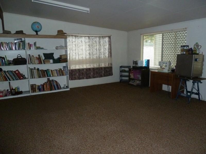 8 Clements Street, South Mackay QLD 4740