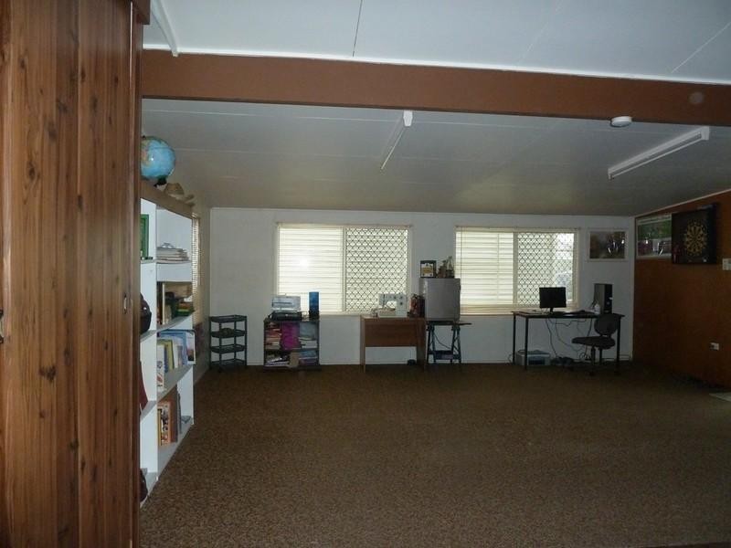 8 Clements Street, South Mackay QLD 4740