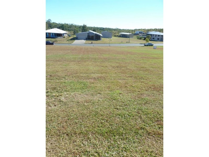 22 Aviland Drive, Seaforth QLD 4741