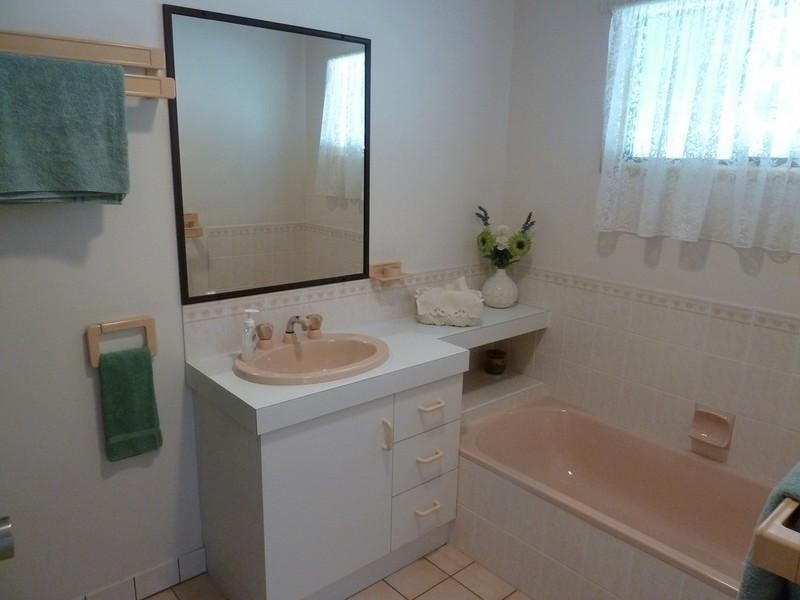 6 Beth Street, Blacks Beach QLD 4740