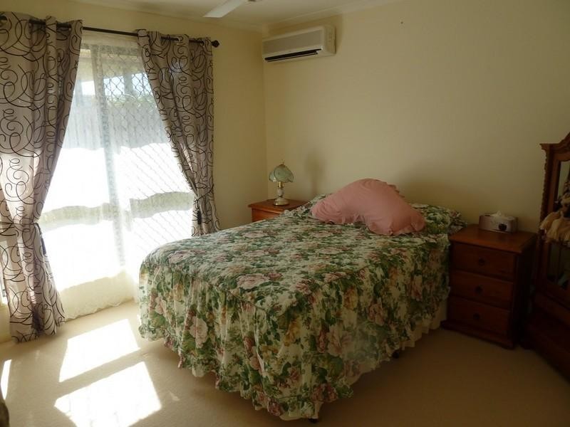 42 Kidston Avenue, Rural View QLD 4740