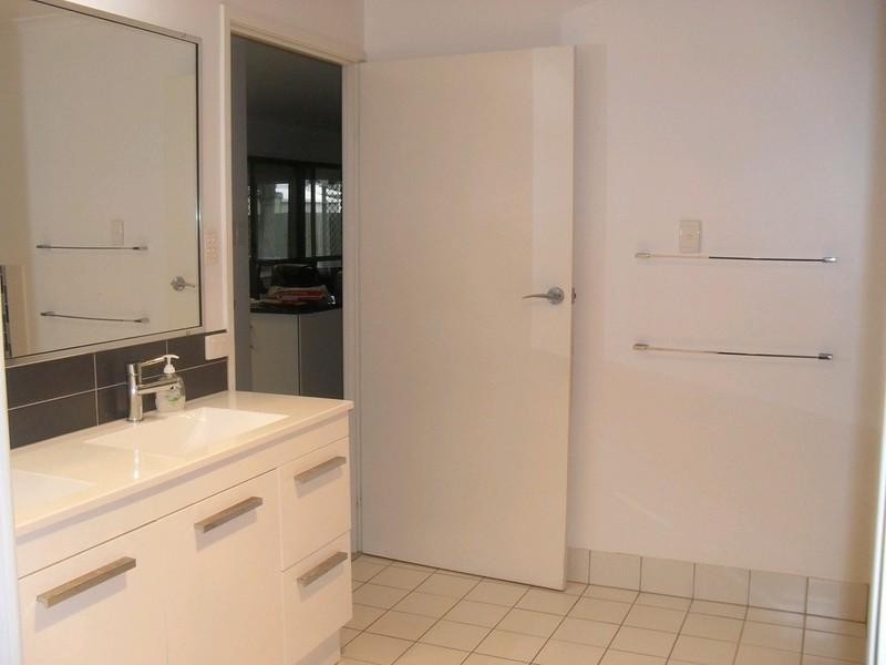 43 Scott Street, South Mackay QLD 4740