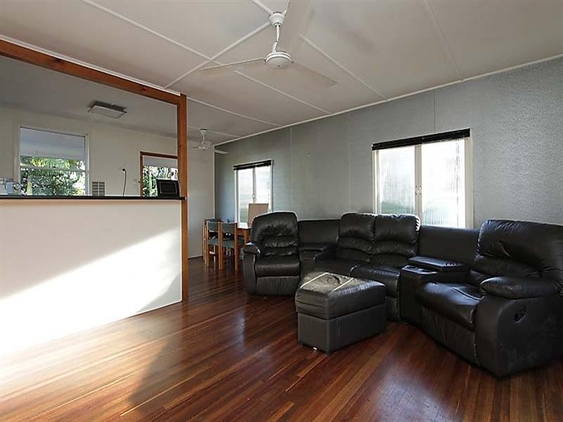 11 Manuel Street, North Mackay QLD 4740