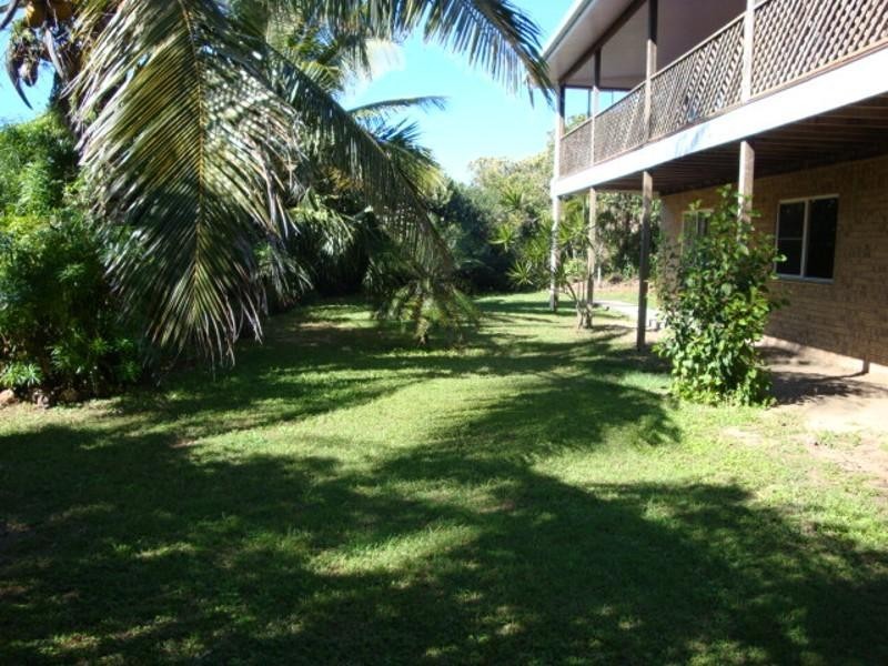 48 Pelican Street, Slade Point QLD 4740