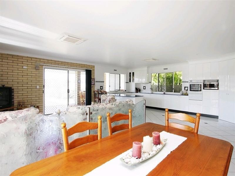 14 Portside Place, Shoal Point QLD 4750