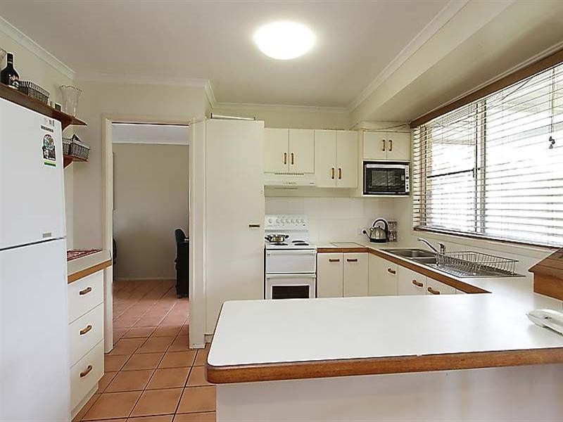 18 Ben Nevis Street, Beaconsfield QLD 4740