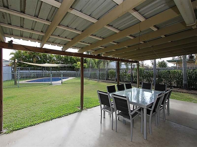 18 Ben Nevis Street, Beaconsfield QLD 4740