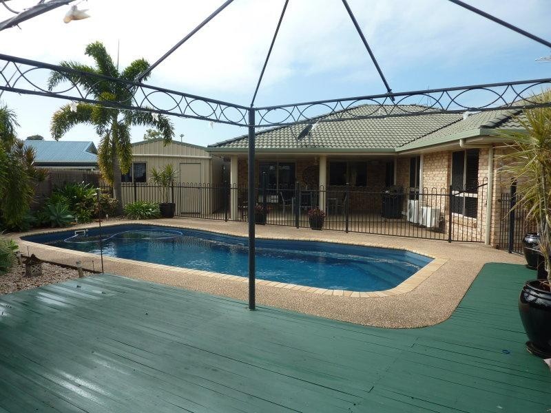 6 Hokins Court, Glenella QLD 4740