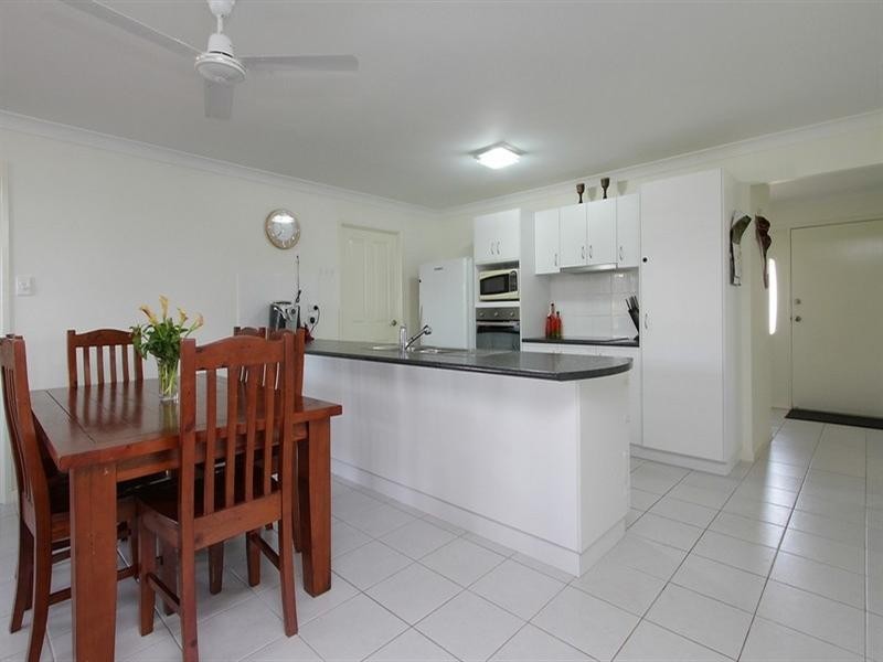 24 Debbiesue Drive, Mount Pleasant QLD 4740
