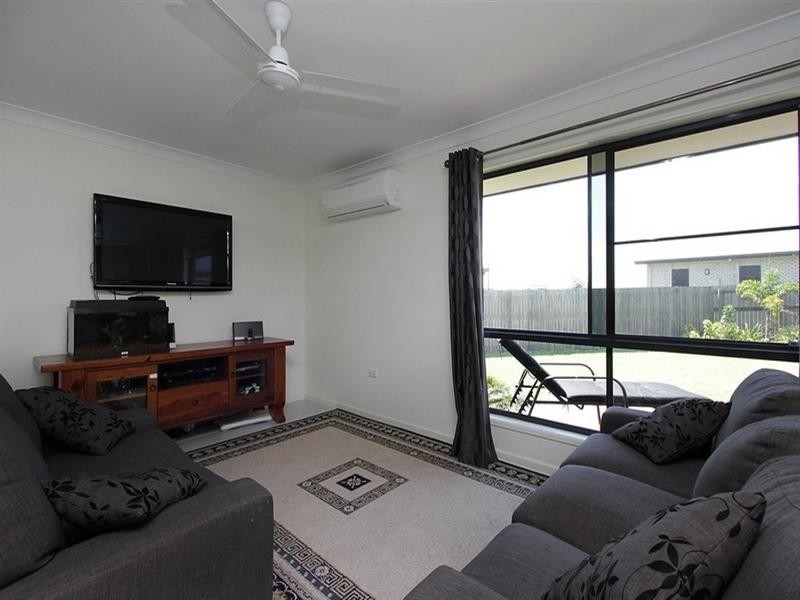 24 Debbiesue Drive, Mount Pleasant QLD 4740