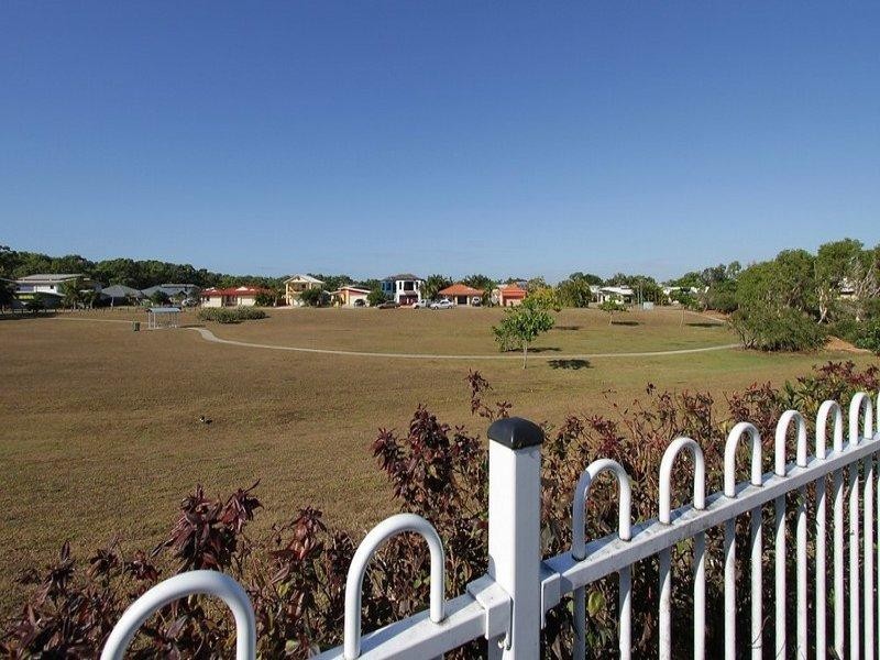 14 Portside Place, Shoal Point QLD 4750