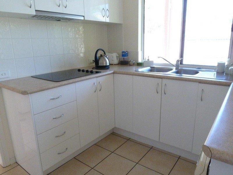 4/6 Megan Place, Mackay Harbour QLD 4740